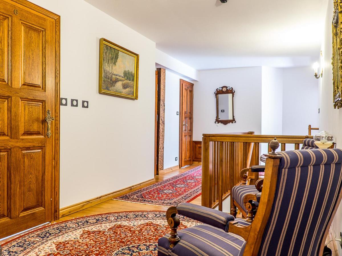 Dwór Gogolewo nad Wartą Acomodação com café da manhã Ksiaz Wielkopolski Exterior foto
