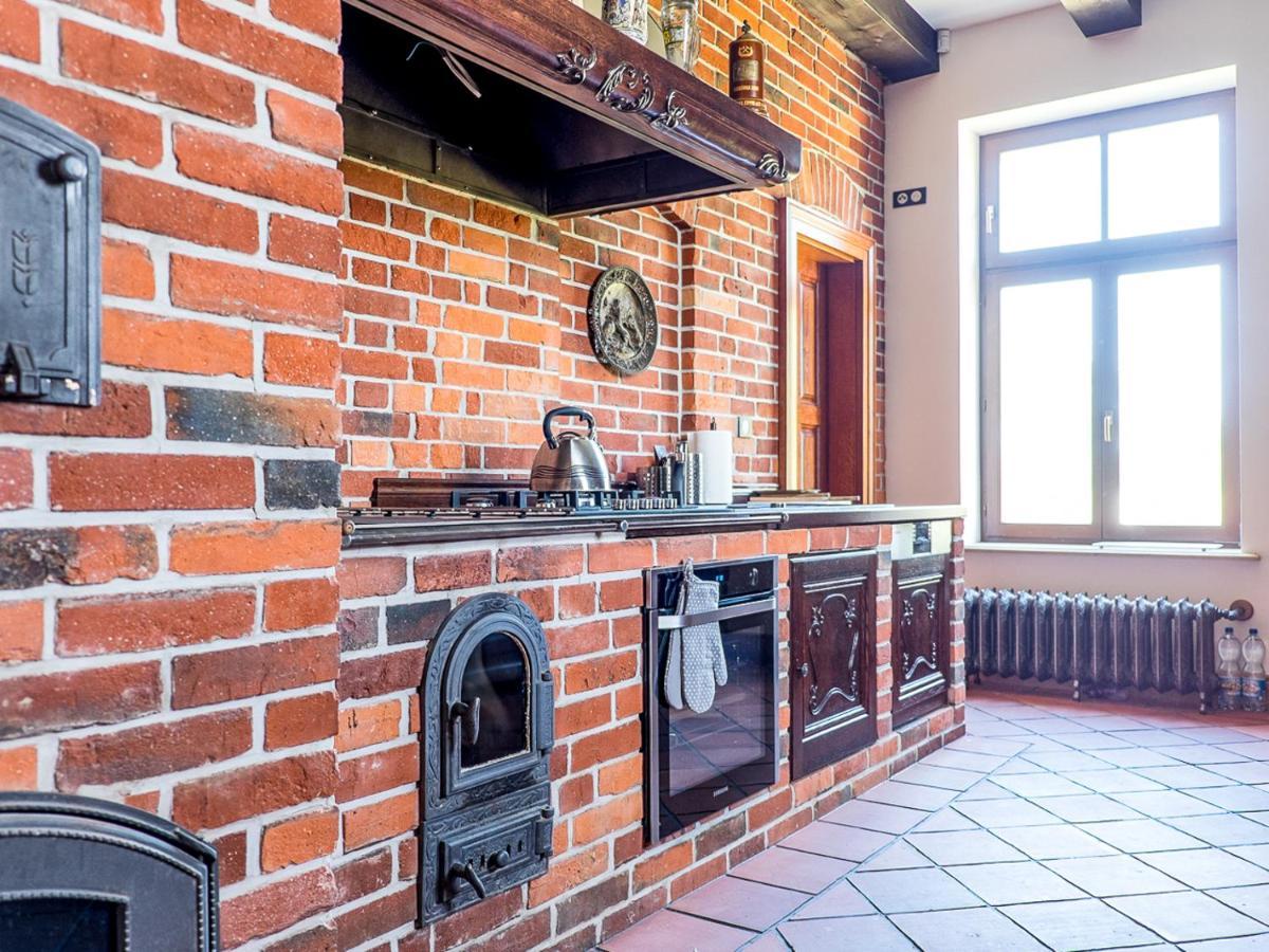 Dwór Gogolewo nad Wartą Acomodação com café da manhã Ksiaz Wielkopolski Exterior foto
