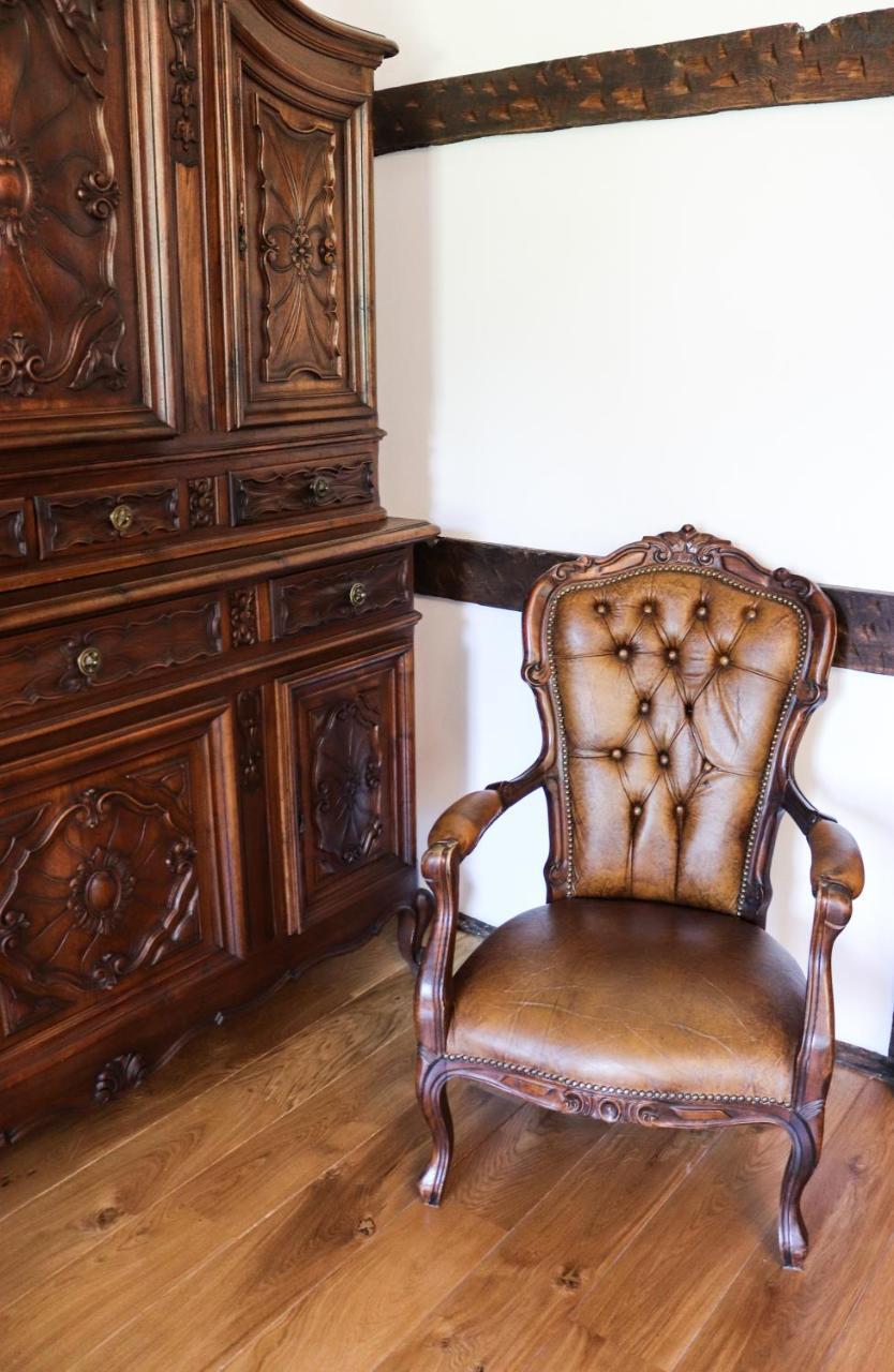 Dwór Gogolewo nad Wartą Acomodação com café da manhã Ksiaz Wielkopolski Exterior foto